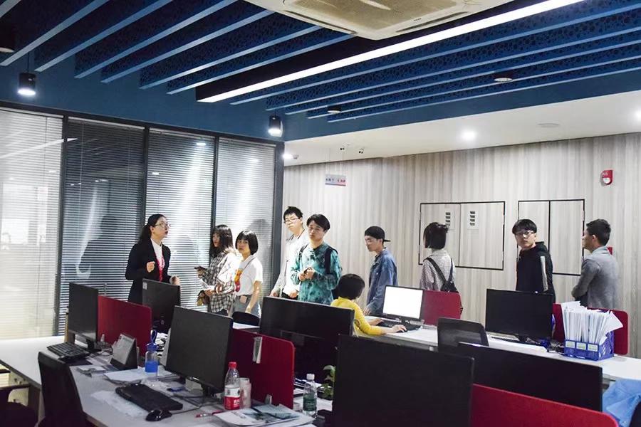 1554975229015083420.jpg IMG_1768.jpg